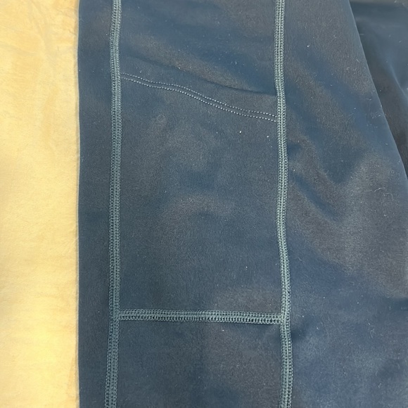 Active leggings with pockets - Picture 2 of 6
